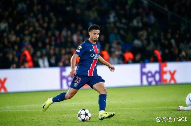 转折点！阿贾克斯调整名单，欧冠清晨攻防权衡，气氛紧张，控场能力受关注